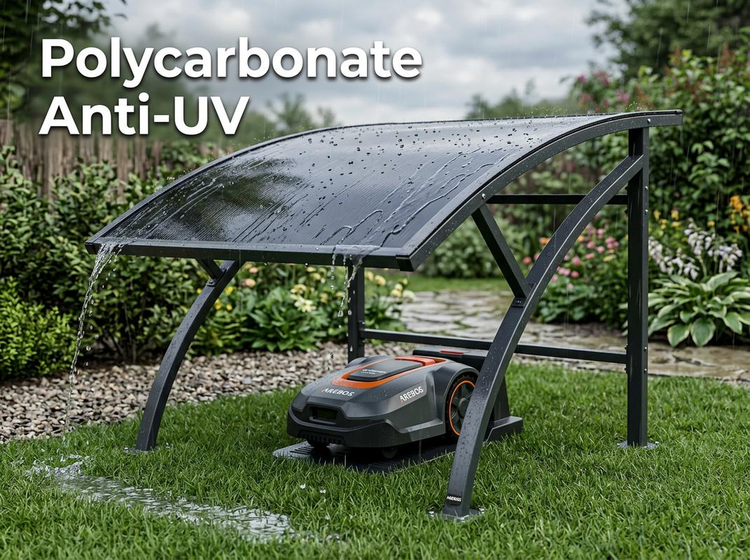 Abri pour robot tondeuse Arebos avec un toit courbé en polycarbonate sombre et des pieds en acier sous la pluie avec l'inscription Polycarbonate Anti-UV.